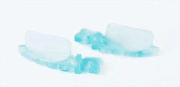 康田正 特氟龙豆瓣成型片 树脂楔子.webp